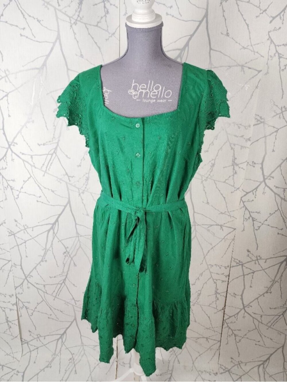 Old Navy Green Eyelet Button Front Square Neck Tiered Midi Dress